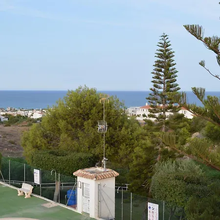 Residencial Torrealmar Con Vistas 托雷维耶哈